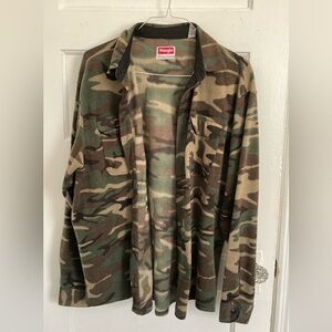 Wrangler Camp Fleece